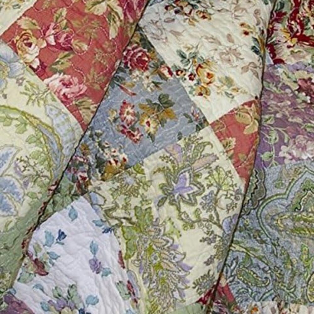 Greenland Home Blooming Prairie Quilted Patchwork Throw - Picture 7 of 7